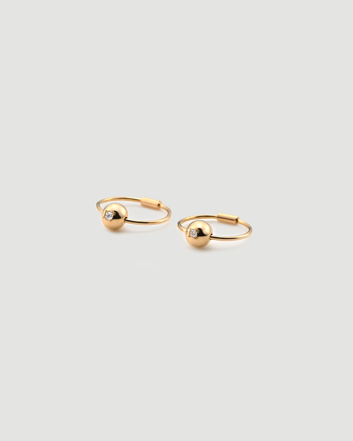 【受注品】sphere diamond hoop pierce