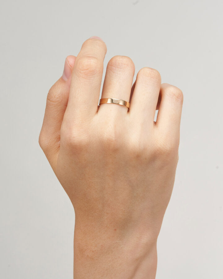 hr ring gold