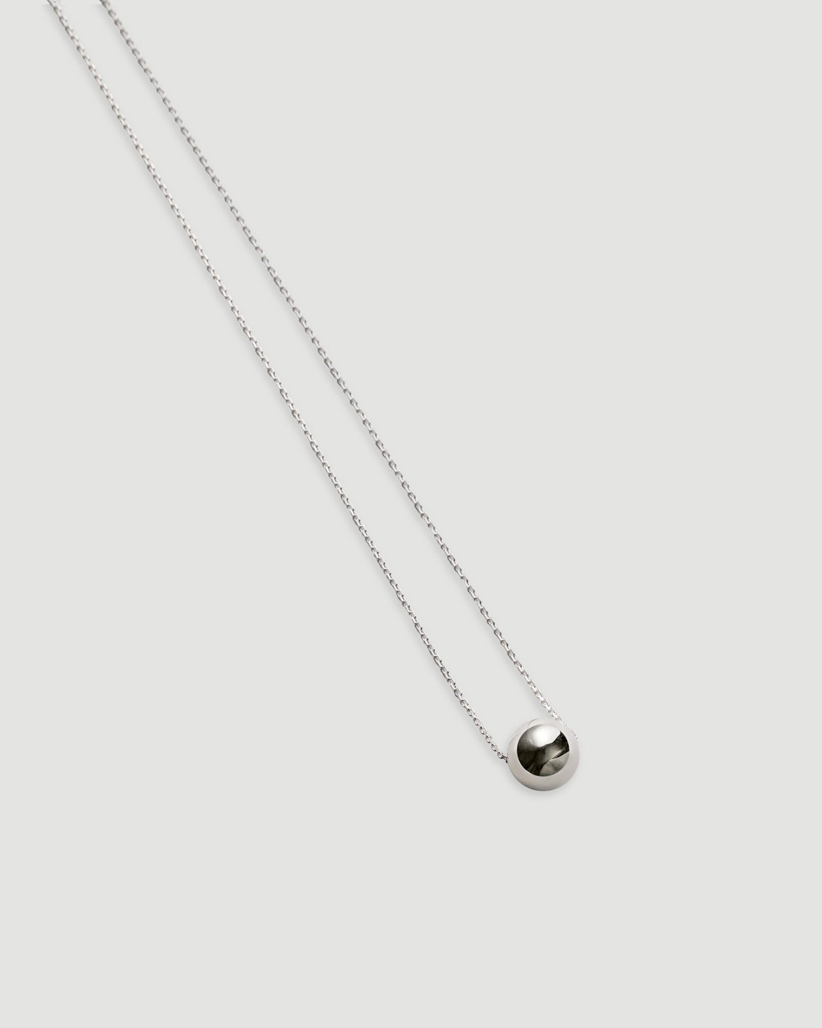 LO necklace 03