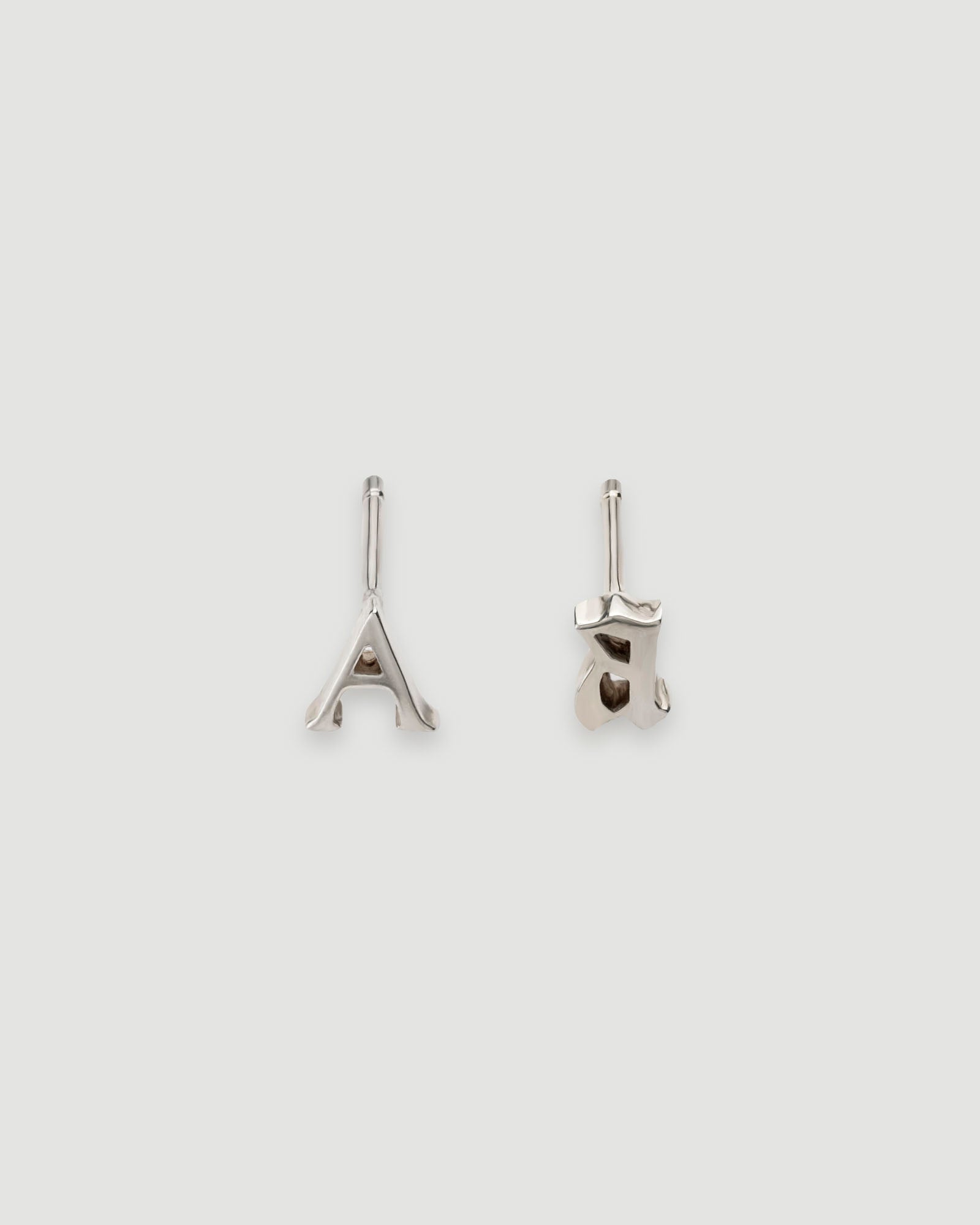 【受注品】initial pierce