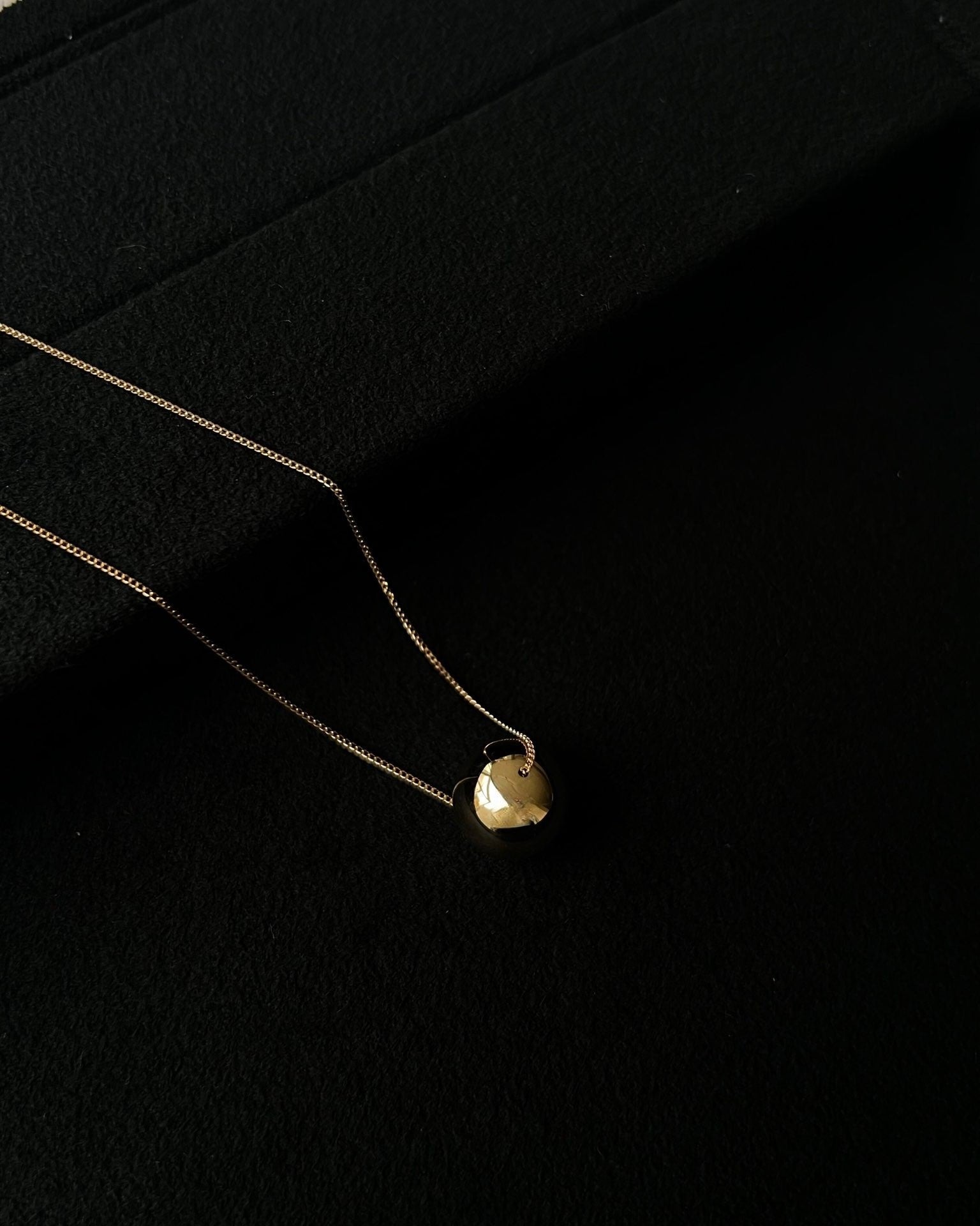LO necklace 03 gold