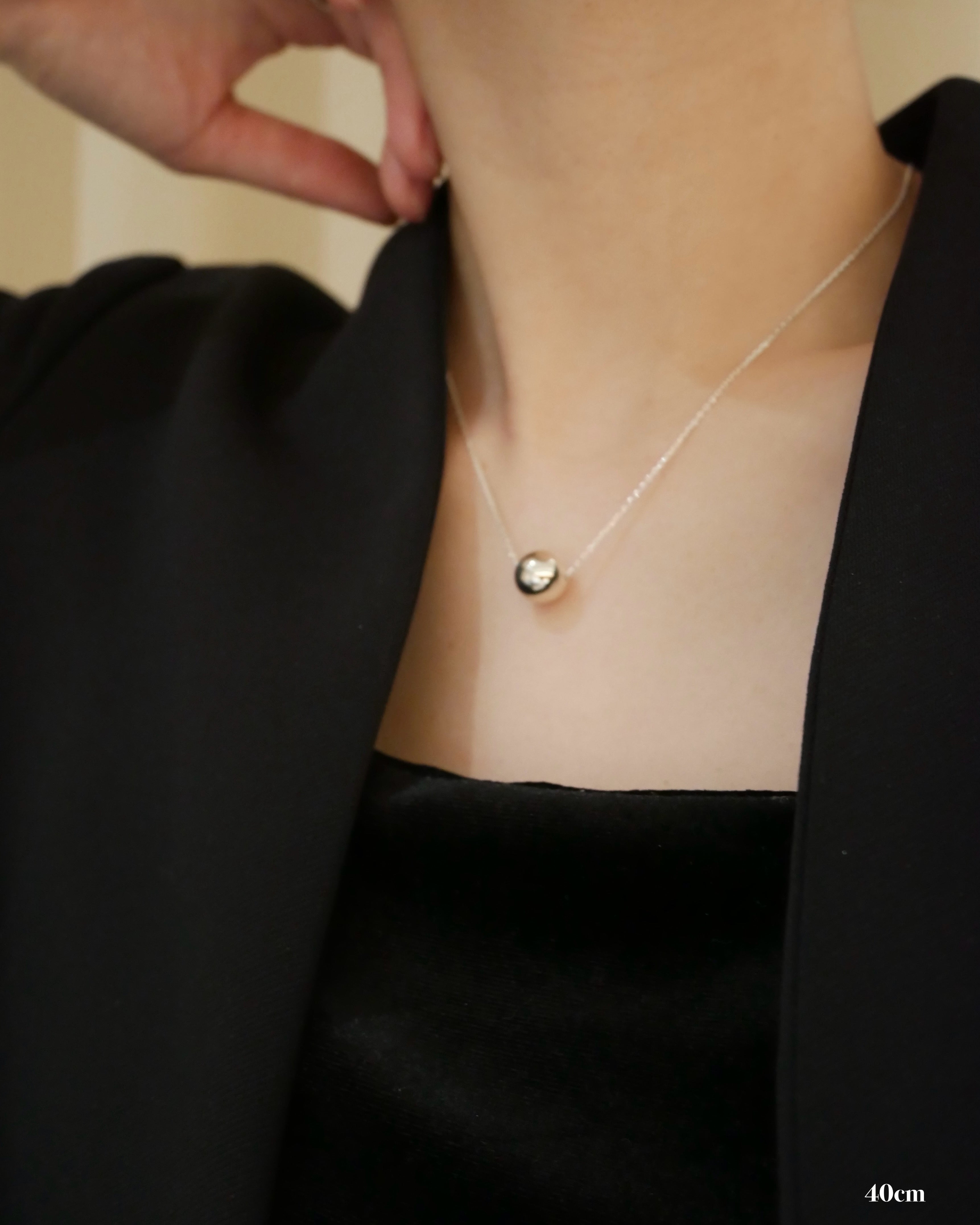 LO necklace 03