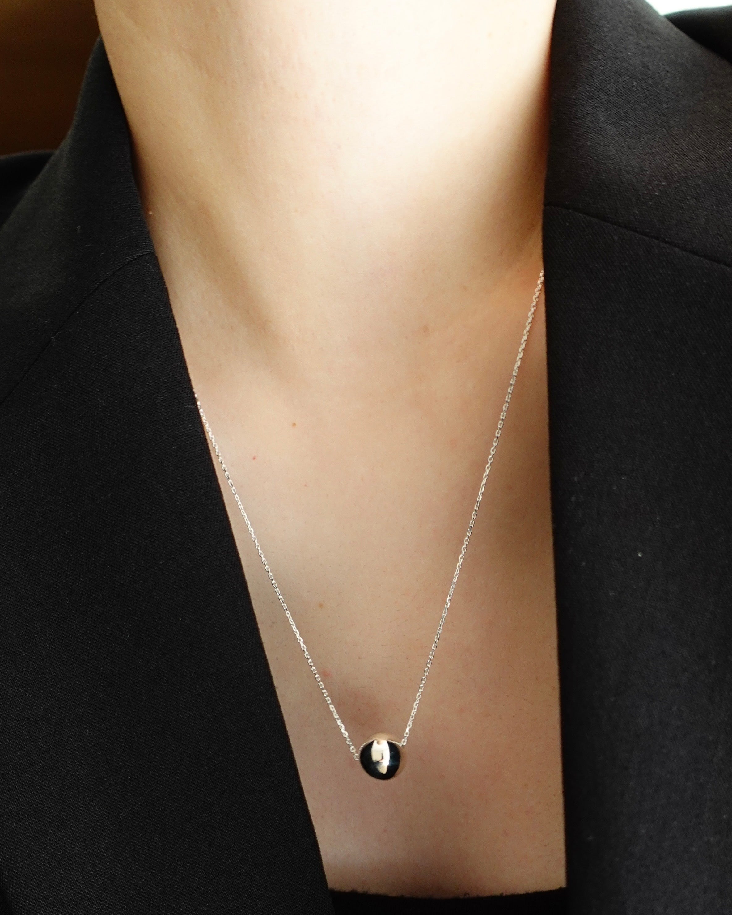 LO necklace 03