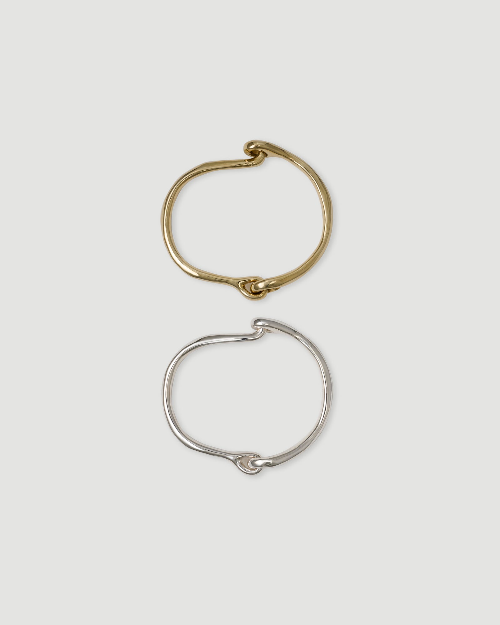 01M bangle 02