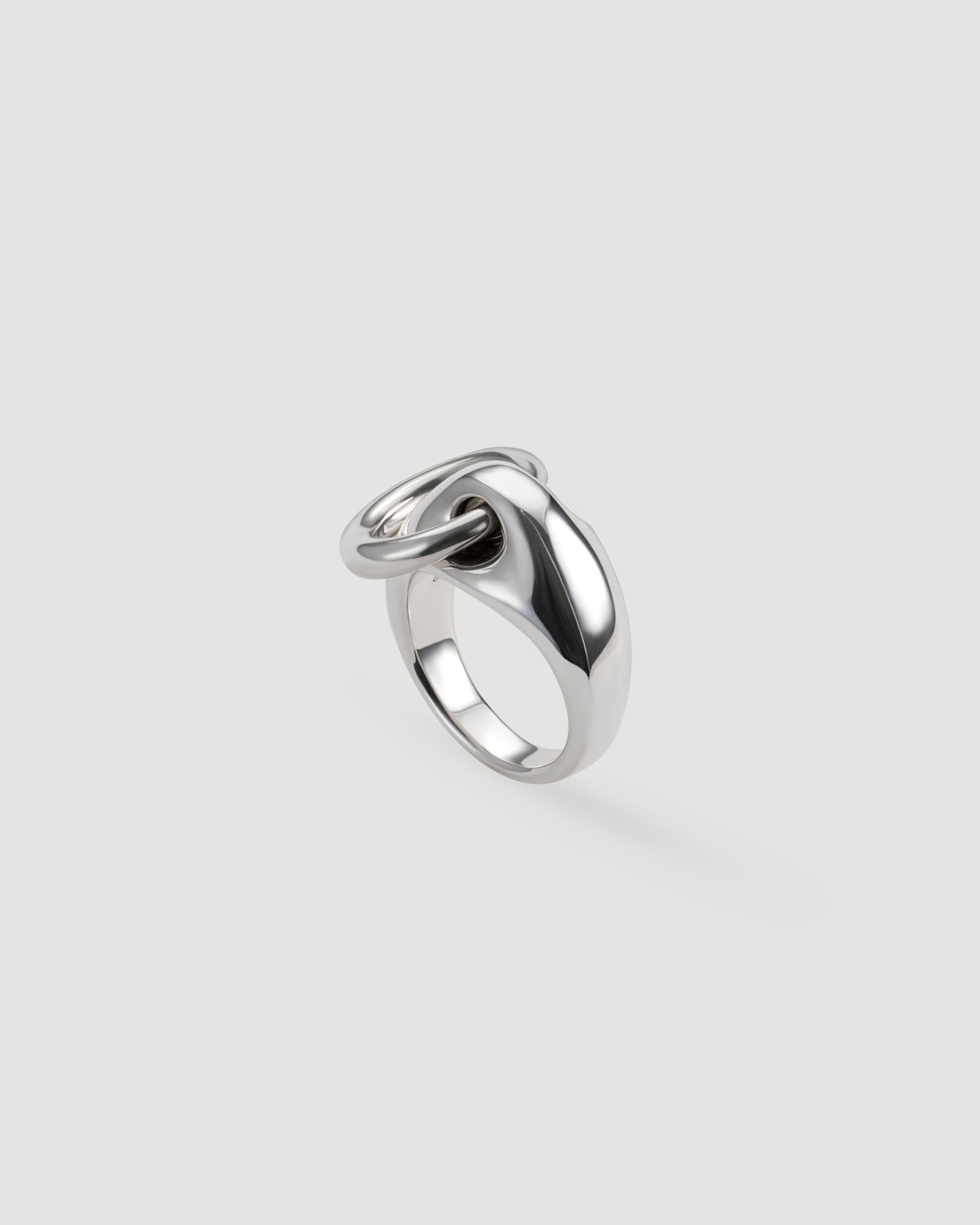 01M ring 01