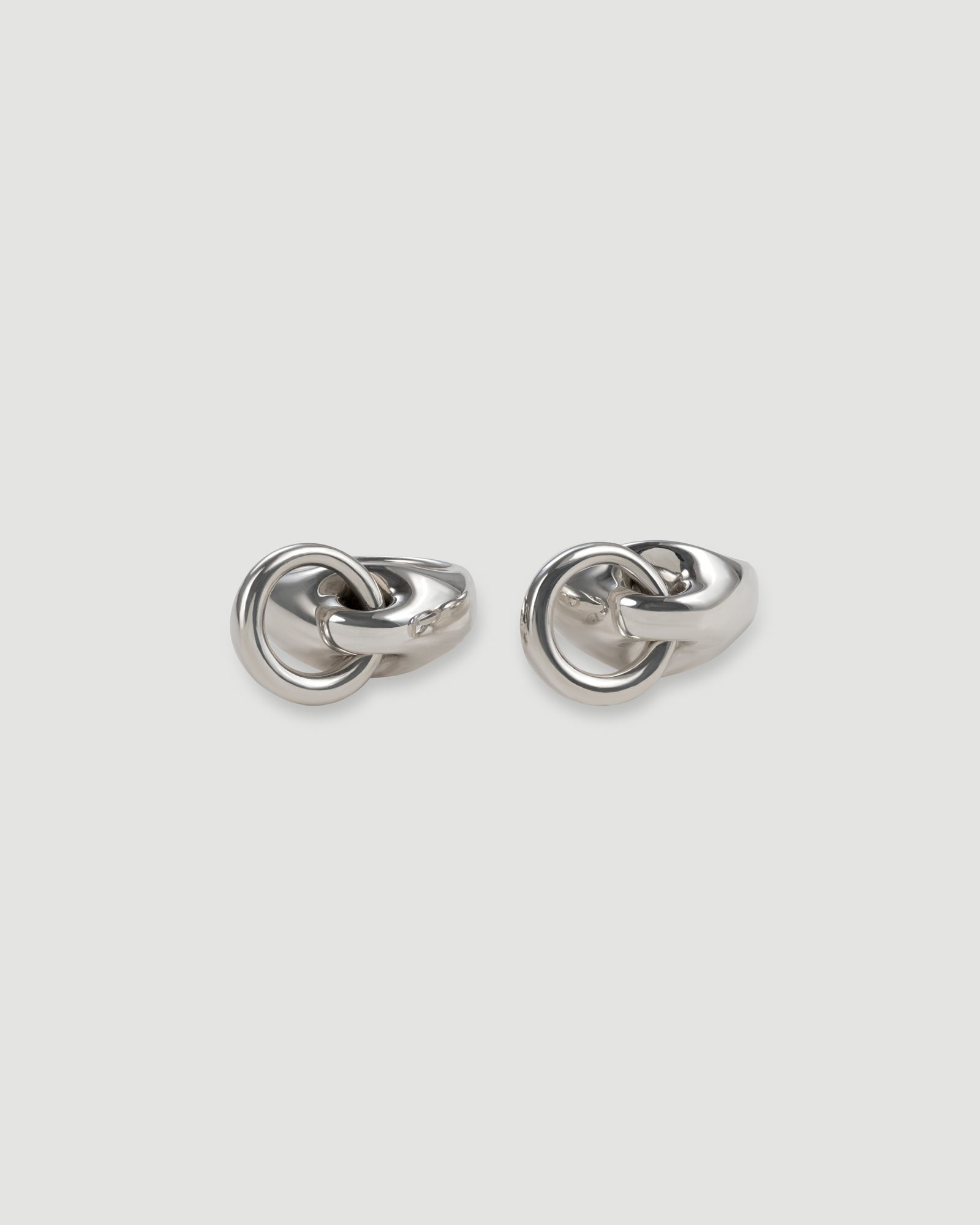 01M ring 01