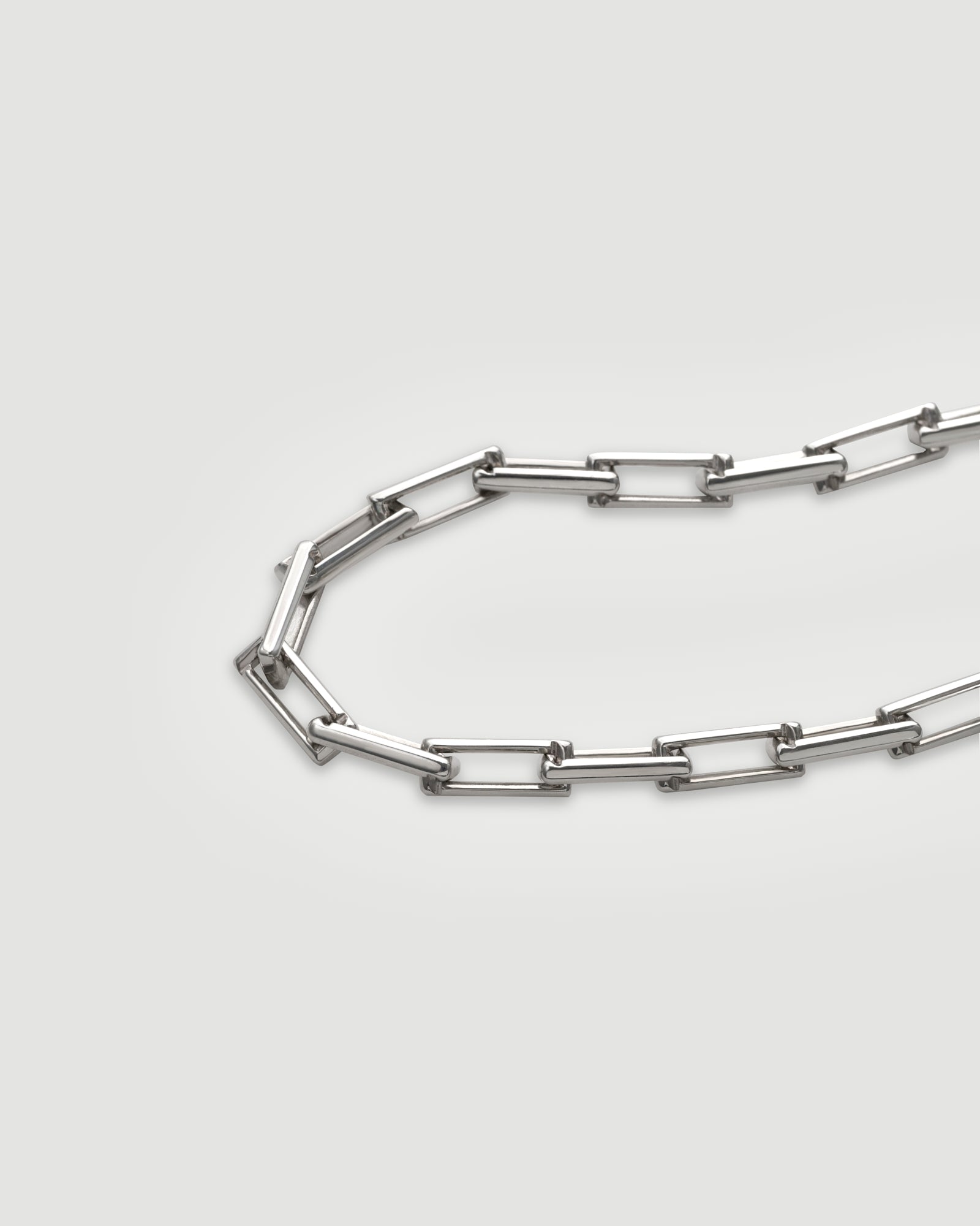 L bracelet 01