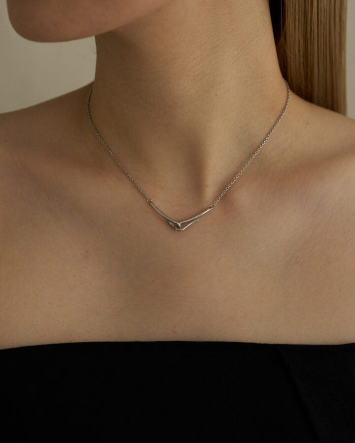 01M necklace 01 wws