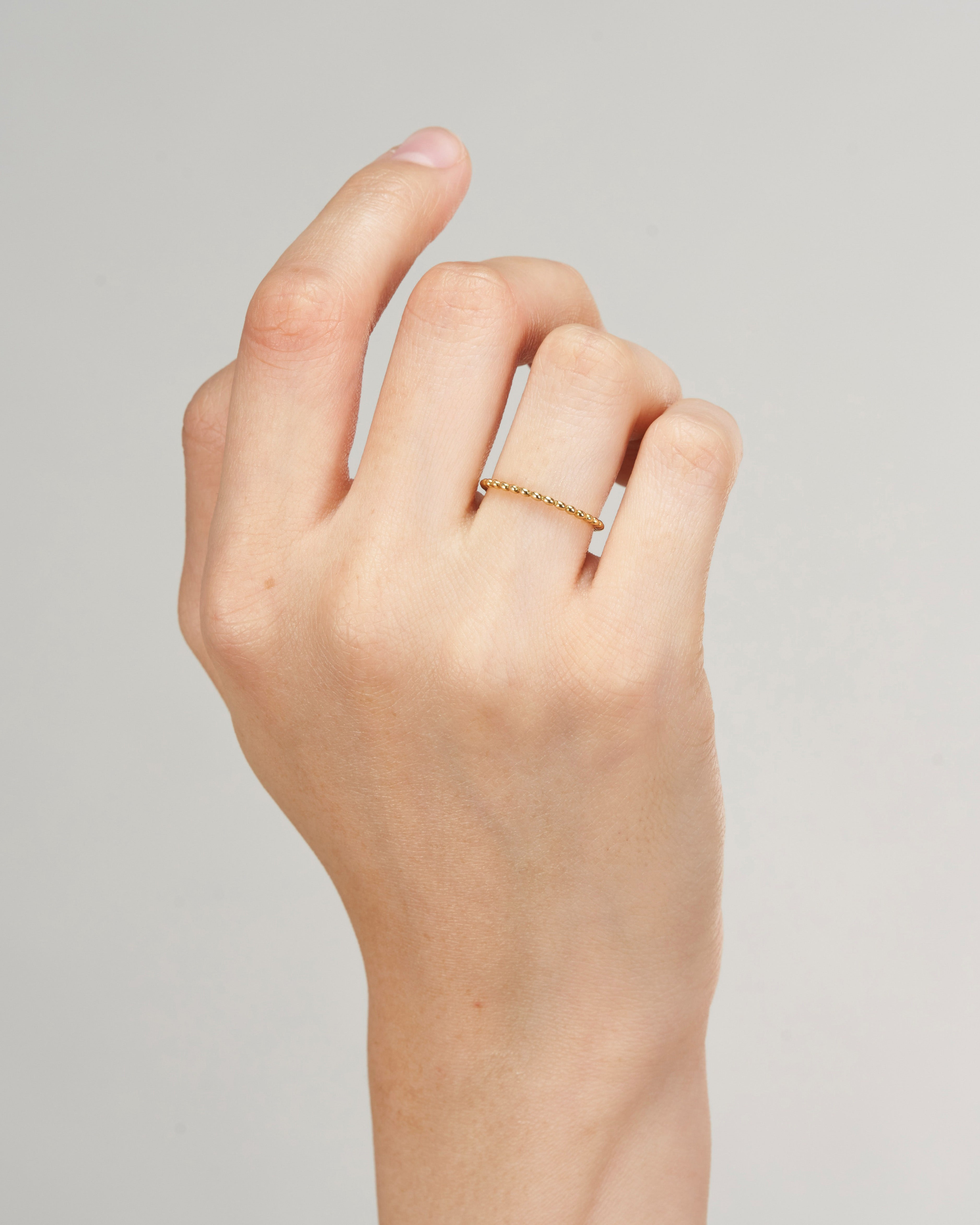 dots ring