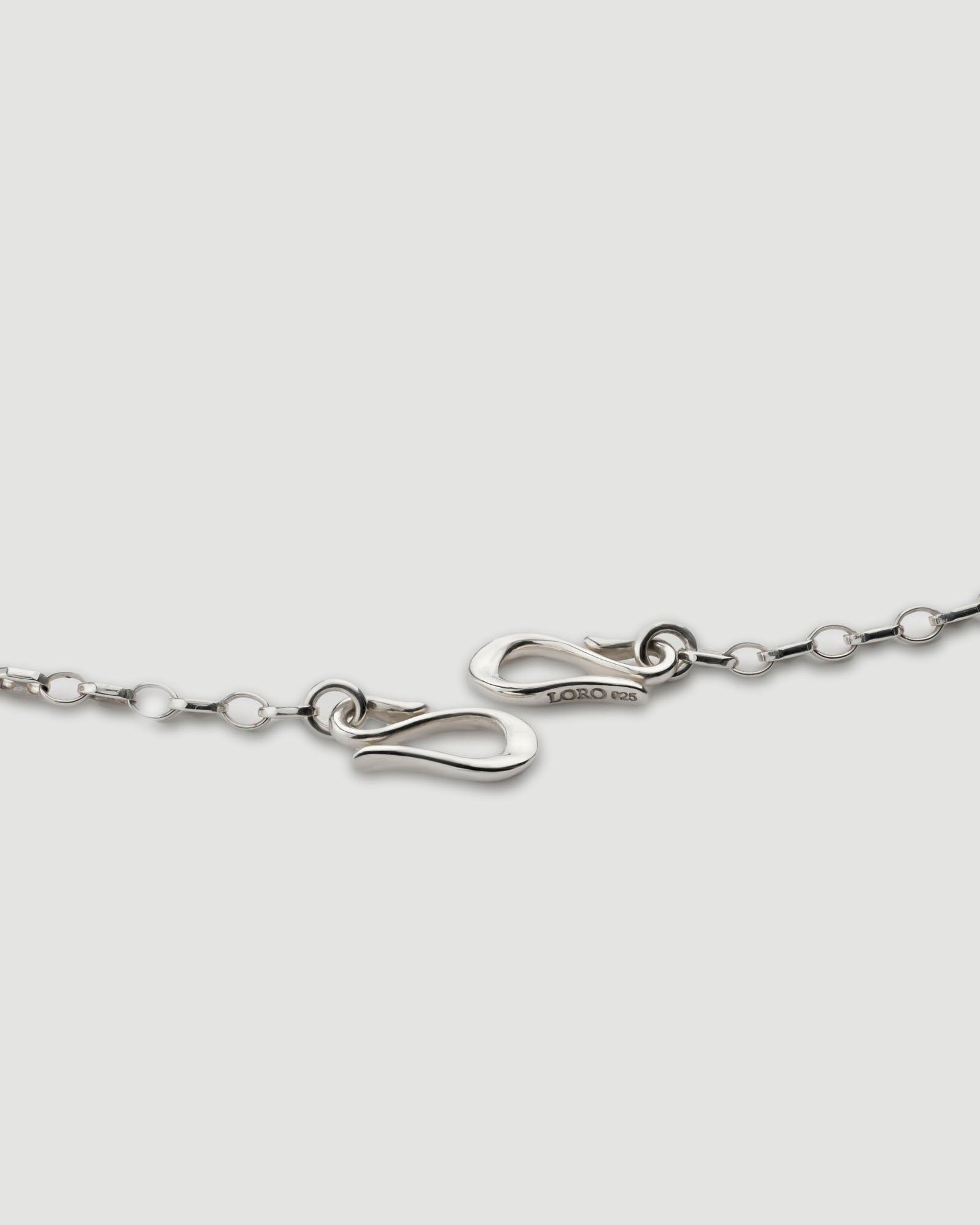 mutual necklace