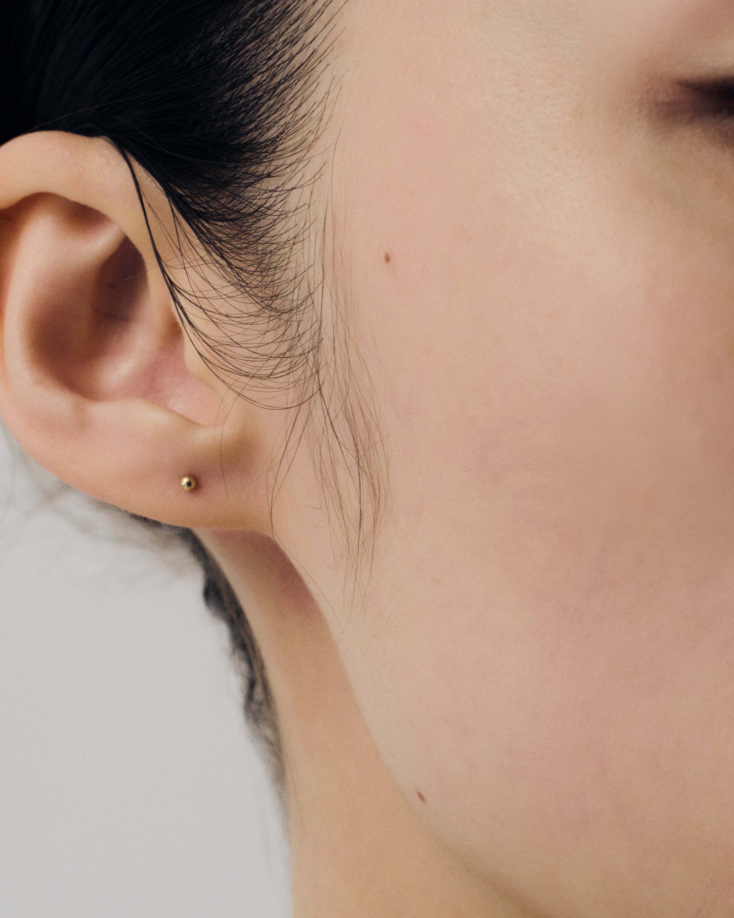 K18 round pierce S
