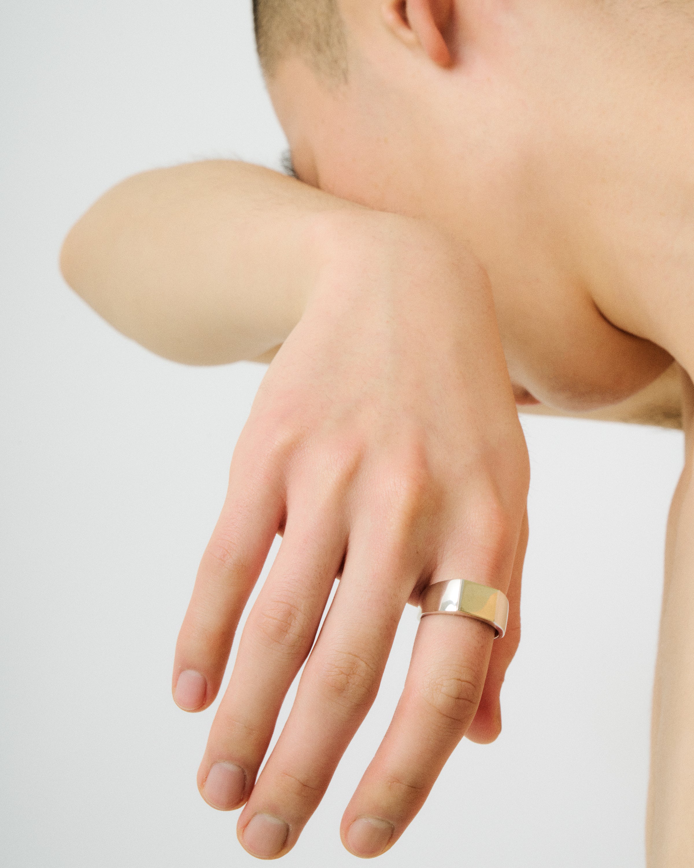 ID ring 04