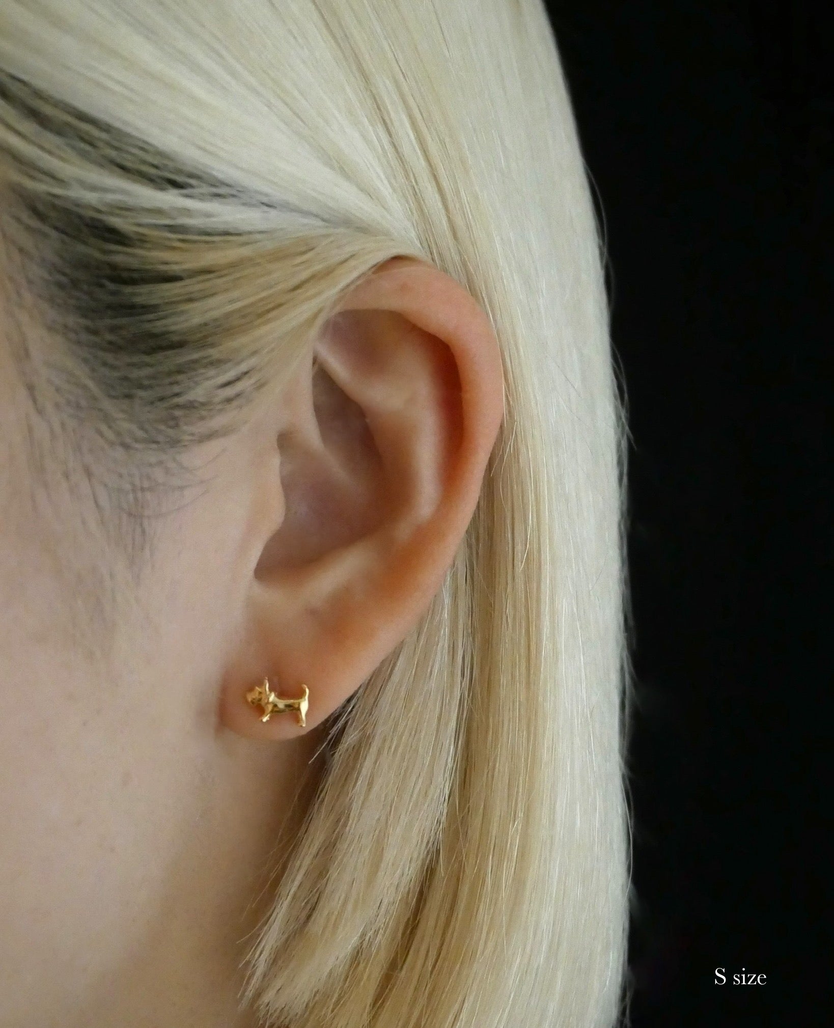 [Made to order] Schnauzer pierce gold